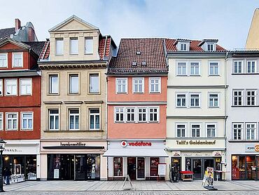 W26-03-014: Spitalgasse 13
		96450  Coburg 
