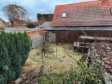 P23-01-019: Lindenstraße 150 a
							06449 Giersleben