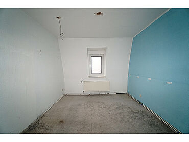 P23-01-019: Lindenstraße 150 a
							06449 Giersleben