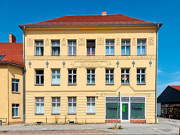 P26-04-022: Hauptstraße 68
							15936 Dahme/Mark