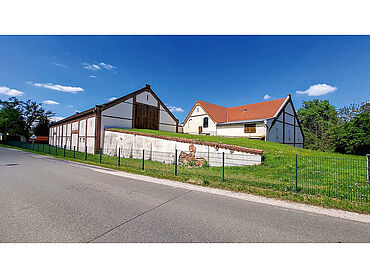 S25-03-060: Altpoderschau 68
							04617 Kriebitzsch