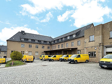P26-03-008: Hofer Straße 4
							07907 Schleiz