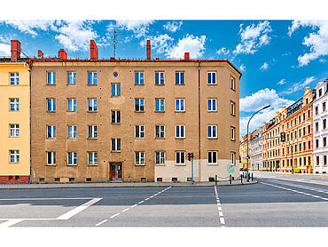 P26-04-014: Melanchthonstraße 12 Ecke Lutherstraße 19
							02826 Görlitz 