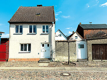 N26-02-004: Neubaustraße Nr. 39/40
	18465 Tribsees