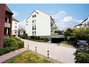 P22-04-019: Eduard-Daelen-Straße 12, Duplexstellplatz Nr. 79
							40699 Erkrath
