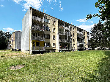 D25-03-014: Reudener Landstraße 1 - 9
							39264 Zerbst / Anhalt